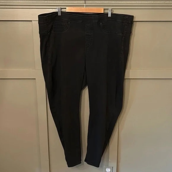 Curves 360 By NYDJ Sculpt Pull-On Leggings Jeans Jeggings in Black Plus Size 28 - Picture 3 of 10